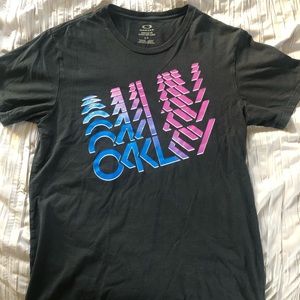 Mens oakley t shirt